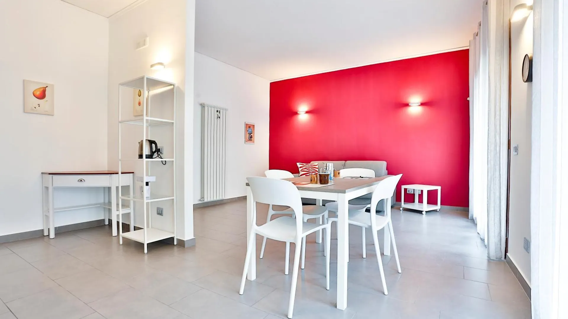 Apartment Casa Chiara - Materdei & Salvator Rosa Metro Apt Naples Italy